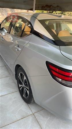 نيسان سنترا